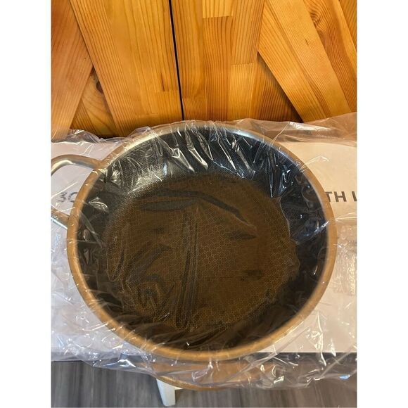 Servappetit 3QT Hex Lined Saute Pan With Lid new in open box - Picture 9 of 10